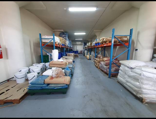 3,012M² WAREHOUSE FOR SALE IN OPHIRTON
